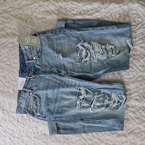 NWT H&M Boyfriend Jeans